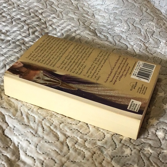 “The Queens Pleasure” novel - Picture 3 of 3